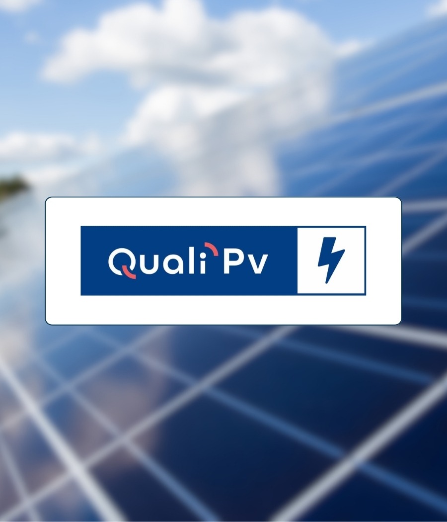 Logo QualiPV de Qualit’EnR illustrant la certification photovoltaïque proposée dans les formations Europka Formation.